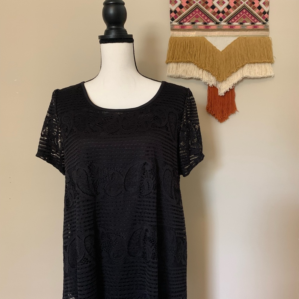 MOA black crochet lace short sleeve shirt size 2X NWOT - Picture 2 of 6